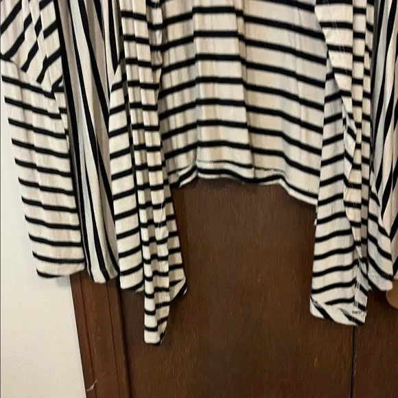 RXB Black and Beige Striped Asymmetrical Open Front Cardigan Style Top - Picture 7 of 14
